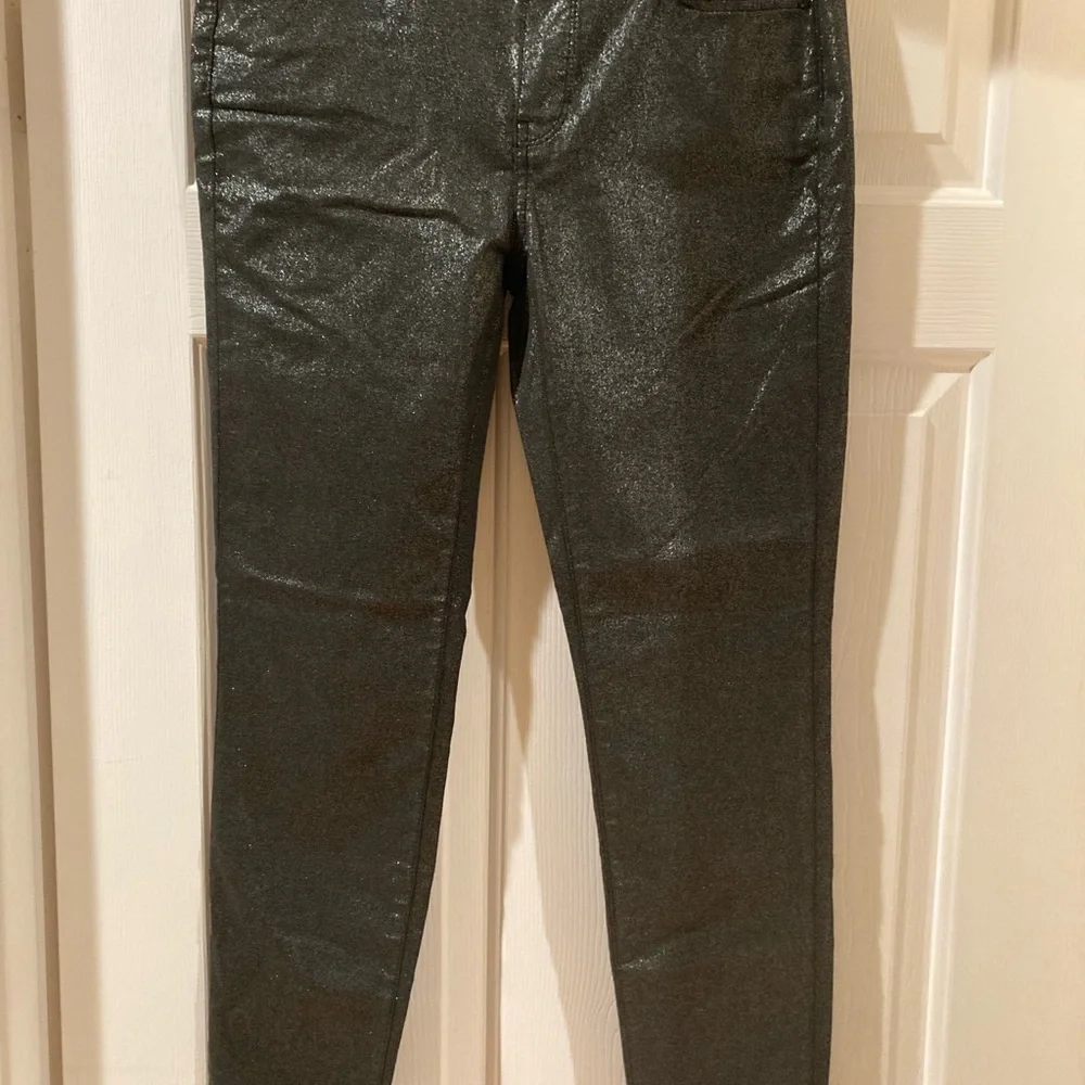 WHBM skinny jeans NWT - Picture 4 of 4
